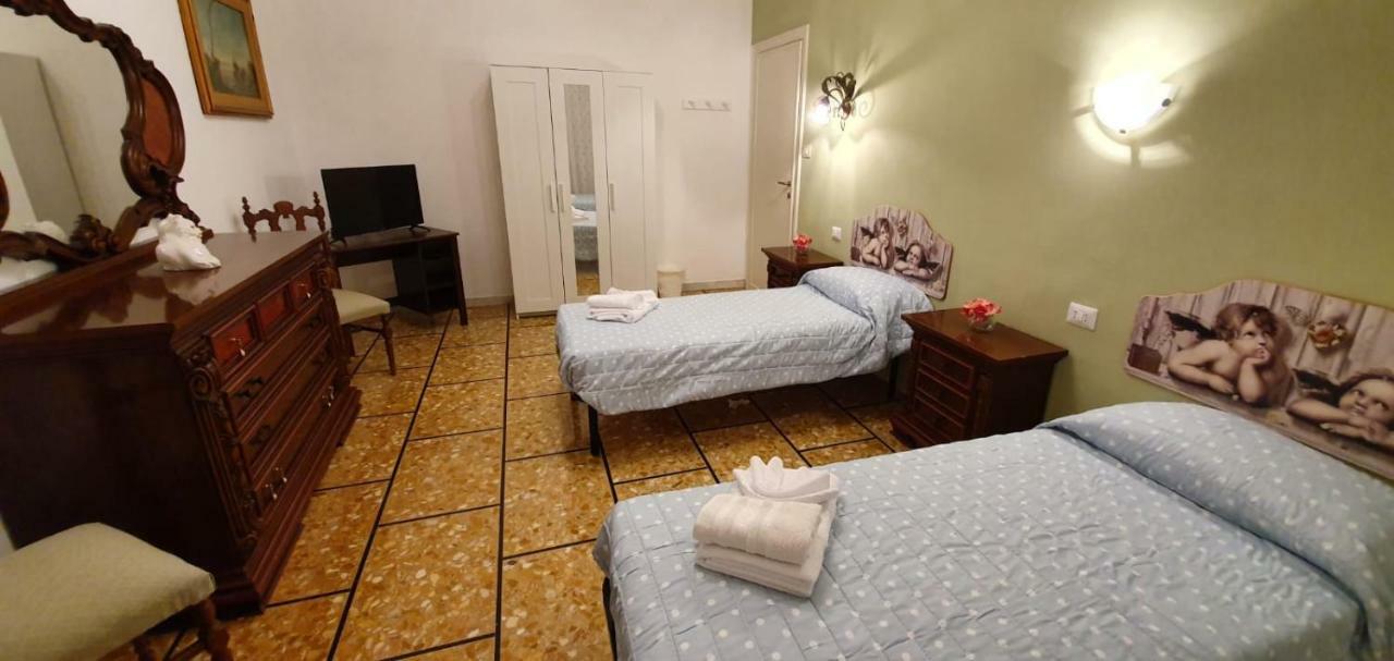 La Casa Di Chiara Roma Exterior foto